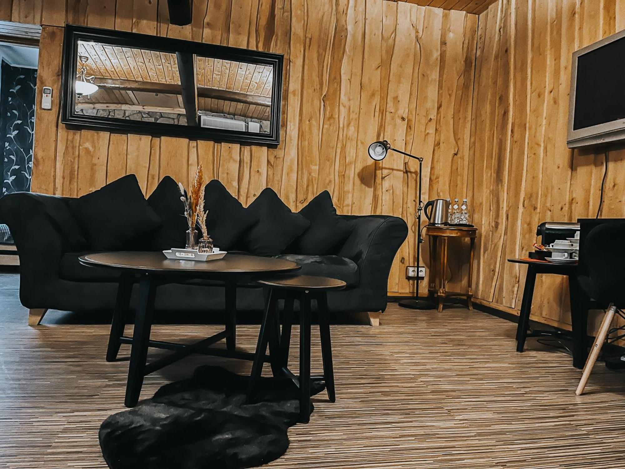 Karczma Michelle Hotel Jankowice  Buitenkant foto
