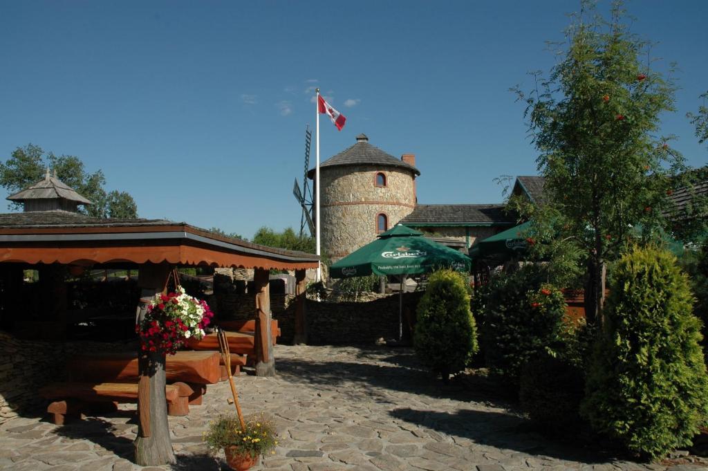 Karczma Michelle Hotel Jankowice  Buitenkant foto