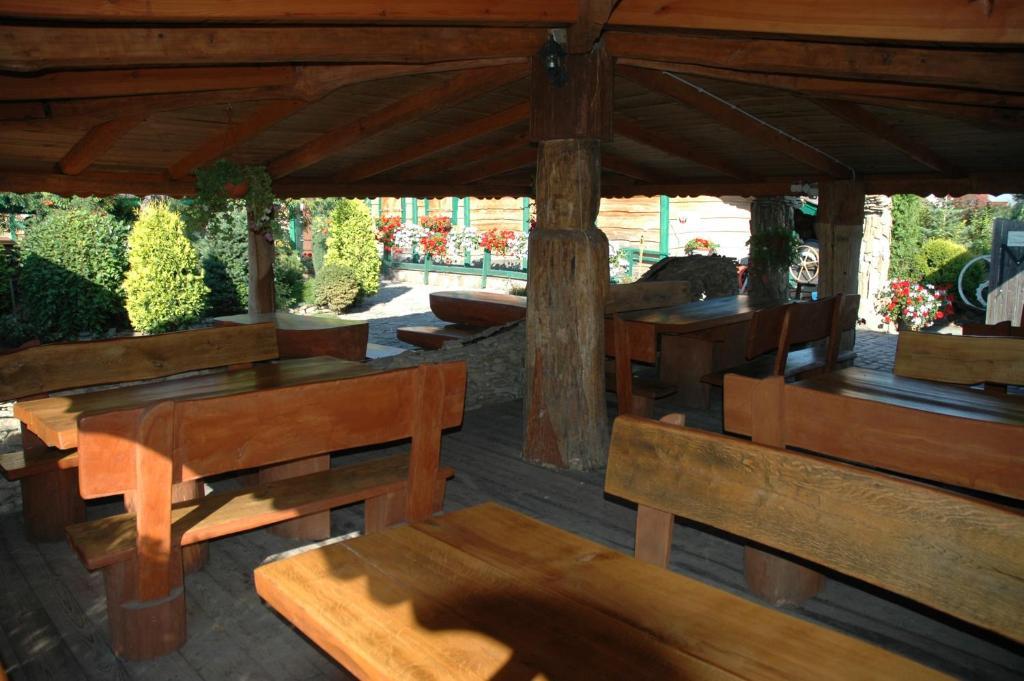Karczma Michelle Hotel Jankowice  Buitenkant foto